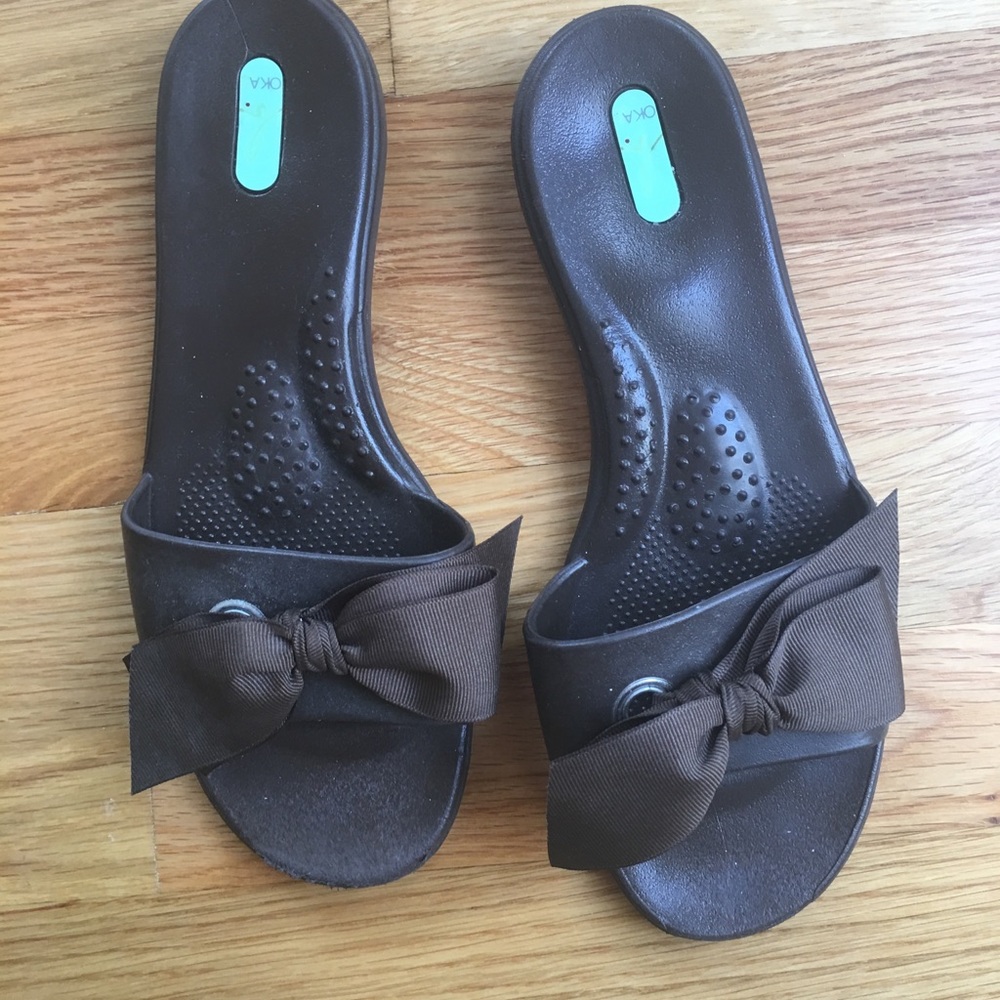 Oka Sandal